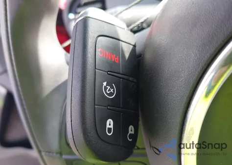 2016 Fiat 500X Trekking z USA, uszkodzony, nr VIN ZFBCFXCT7GP382123